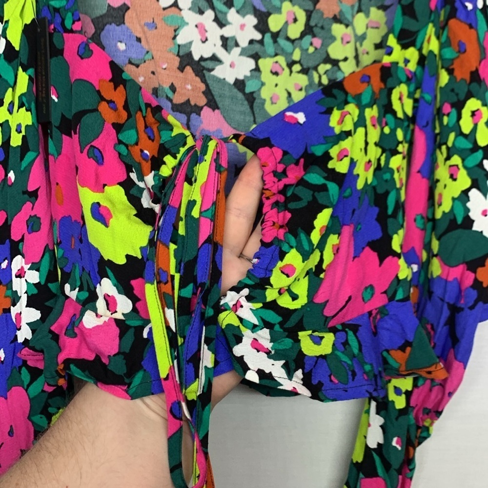 AFRM Vibrant Floral Tie-Front Blouse - Picture 5 of 14